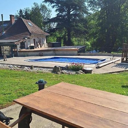 Le Chalet Pressins Exterior foto